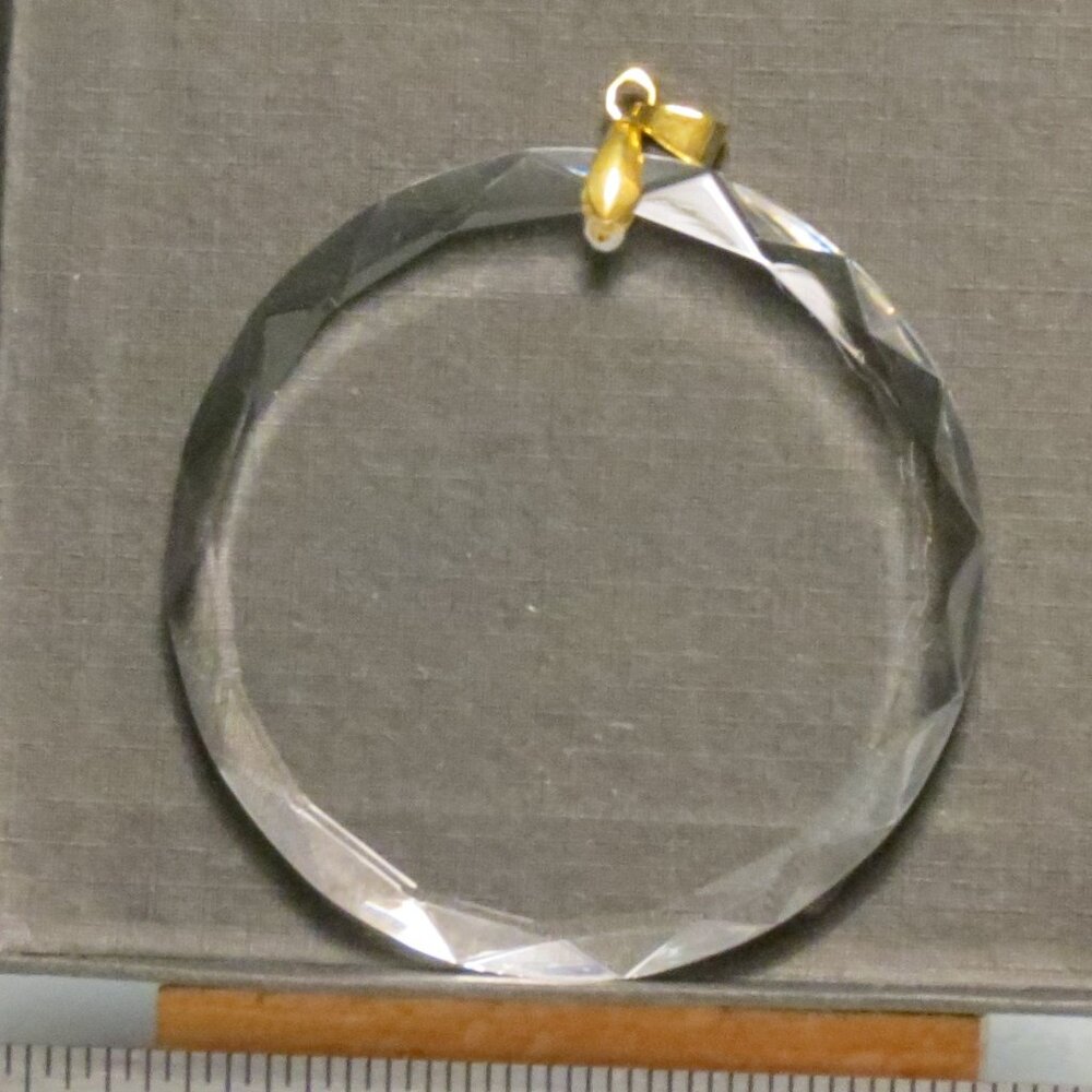 Engavable Glass Circle Gem Cut Ornament/New/2.25"Dia